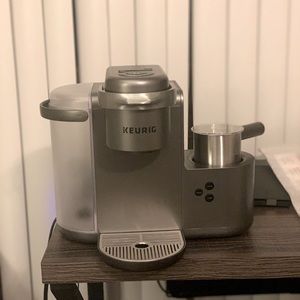 Keurig K-Cafe Single KCup Latte & Cappuccino Maker